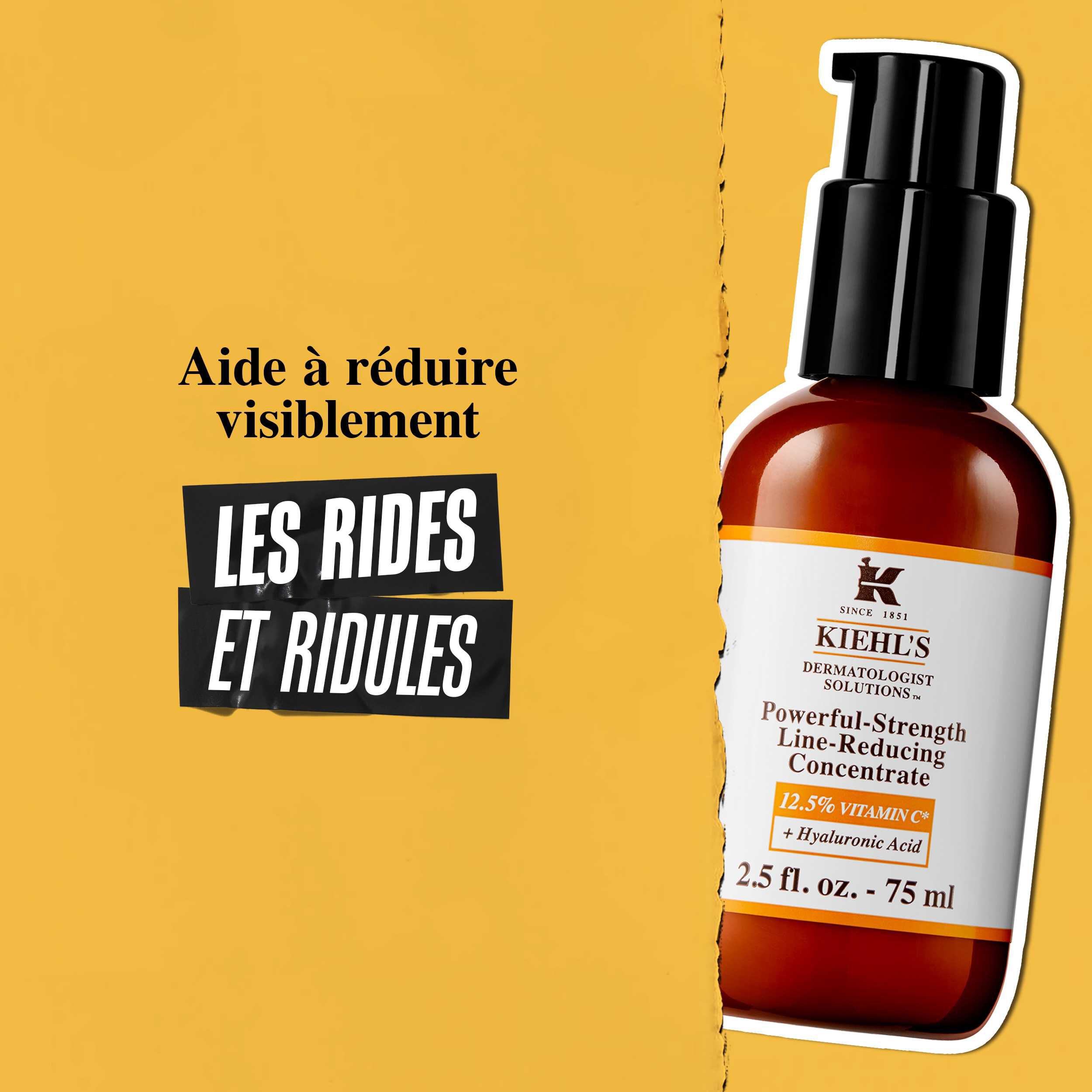 Un flacon de Powerful-Strength Line-Reducing Concentrate sur fond dore. Le texte indique : « Aide a reduire visiblement les rides et ridules au fil du temps. »