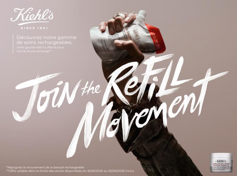 Une main tenant une recharge Kiehl's Ultra Facial Cream avec le slogan "Join the Refill Movement" – Decouvrez la gamme de soins rechargeables Kiehl's, avec une gourde offerte pour l'achat d'une recharge, offre valable du 16/06 au 30/06/2026