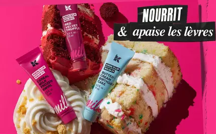 deux baumes a levres roses et un baume a levres bleu, poses sur un fond rose avec des parts de cake et de la creme glacee.